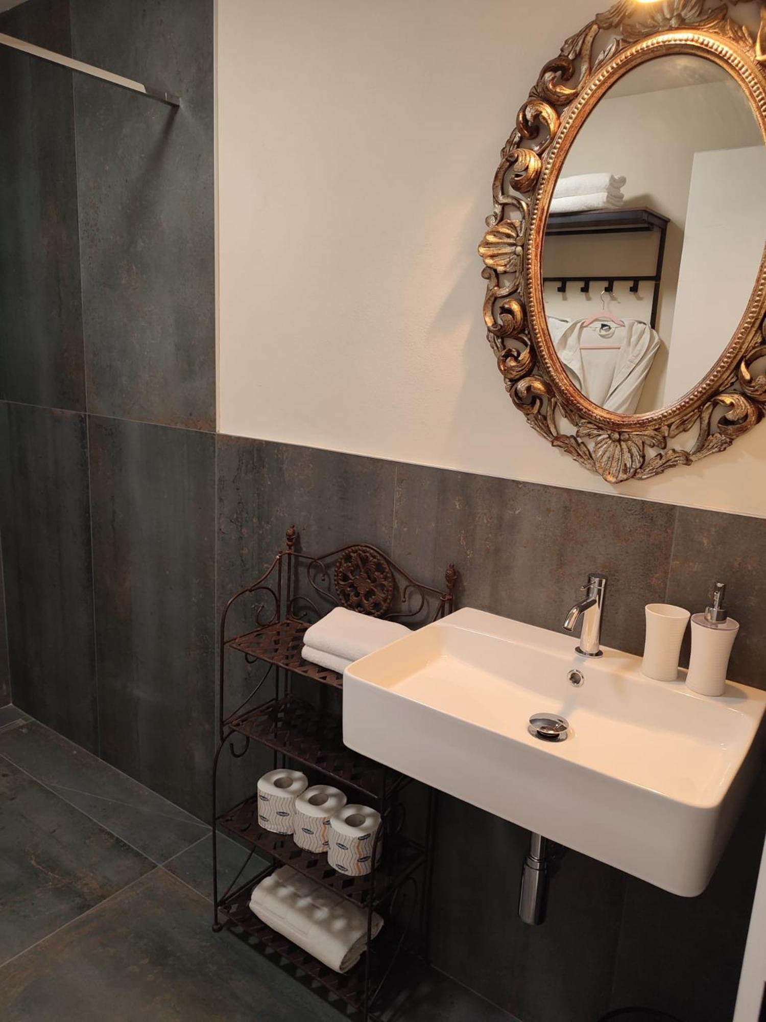 Casa Vacanze Bella-Host By Foresteria Bergamo Bella 외부 사진